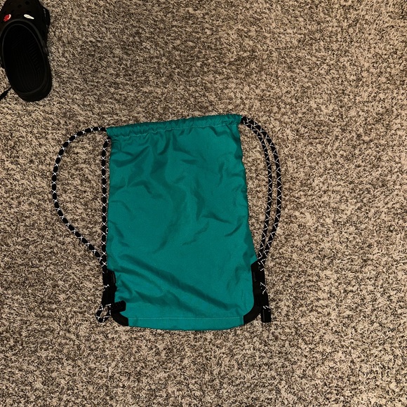 Drawstring Oakley bag - Picture 2 of 7